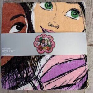 Disney Deluxe Towel brand new Moana , Rapunzel & Pua 54 " brand new